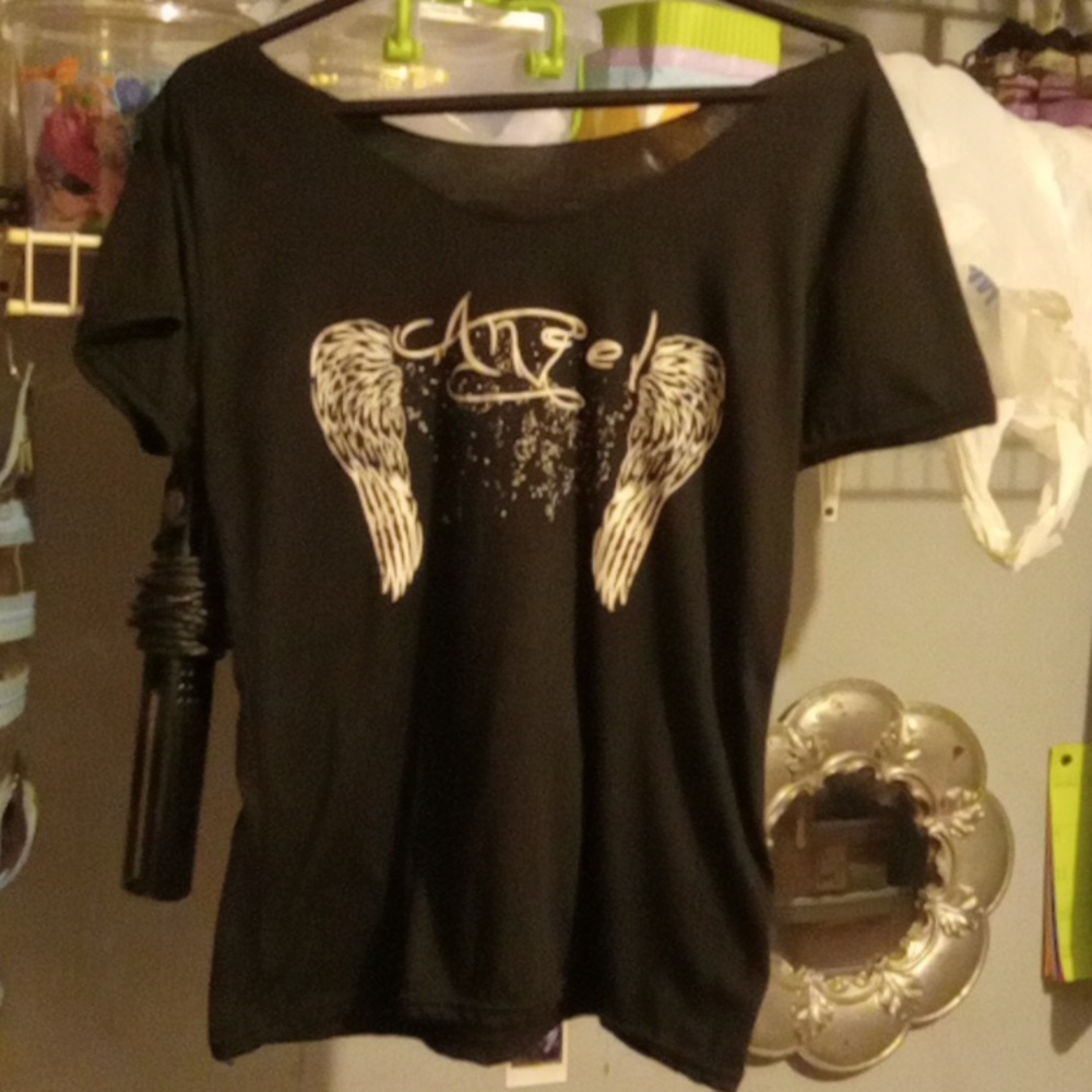 Black Angel tee shirt size XL